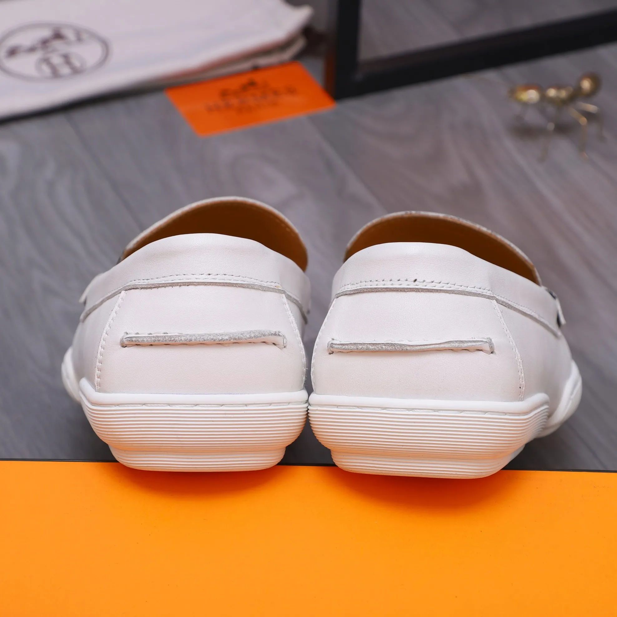 Men's shoes 💰500 Product trademark: HERMES "Hermes" casual slip-on leather shoes Regular size: 38-46 (45.46 custom-made, non-refundable) Product materials: Selected high-quality cowhide upper, cowhide lining, original outsole